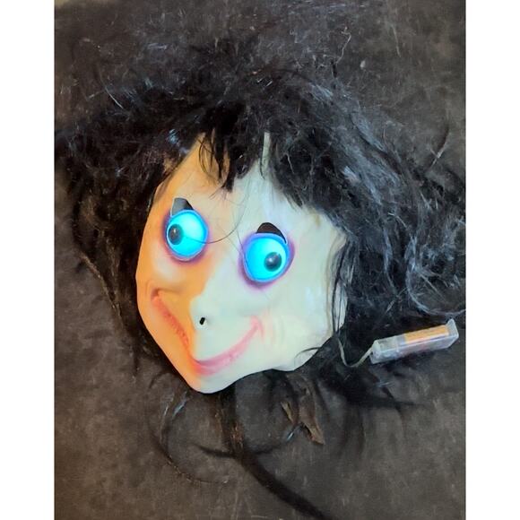 Adult & Teen Creepy Momo Mask With Color Changing Eyes - Picture 7 of 11